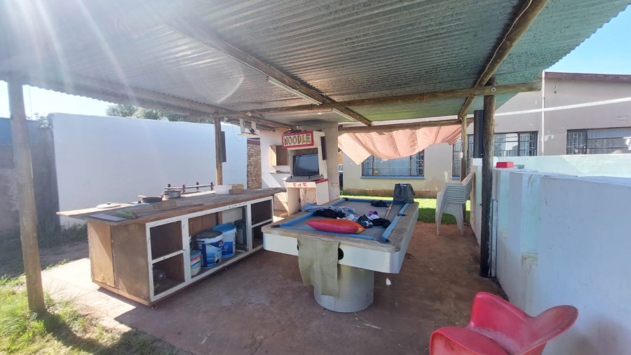 4 Bedroom Property for Sale in Randgate Gauteng
