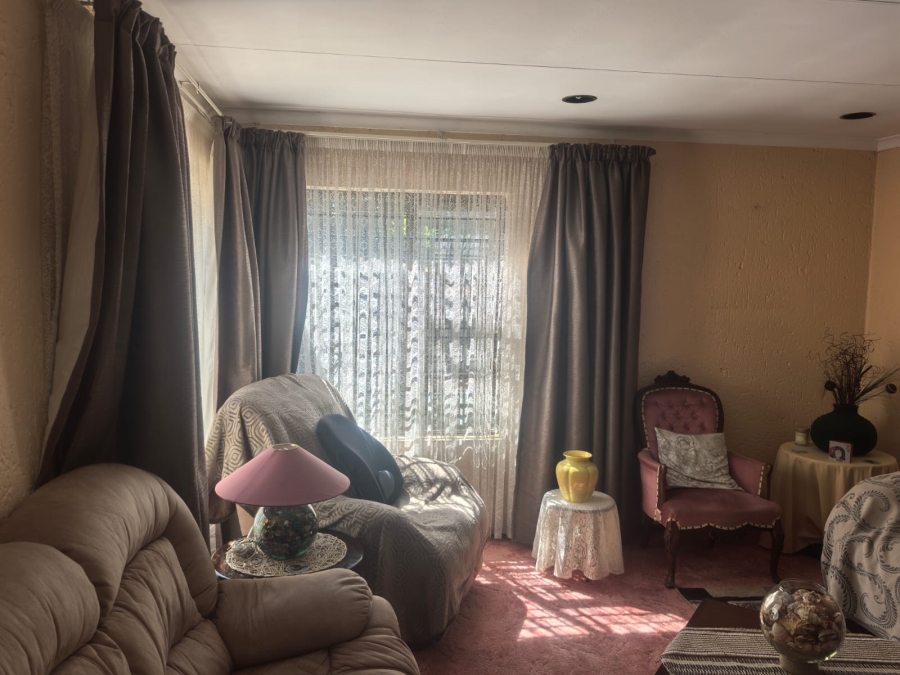 3 Bedroom Property for Sale in Bergbron Gauteng