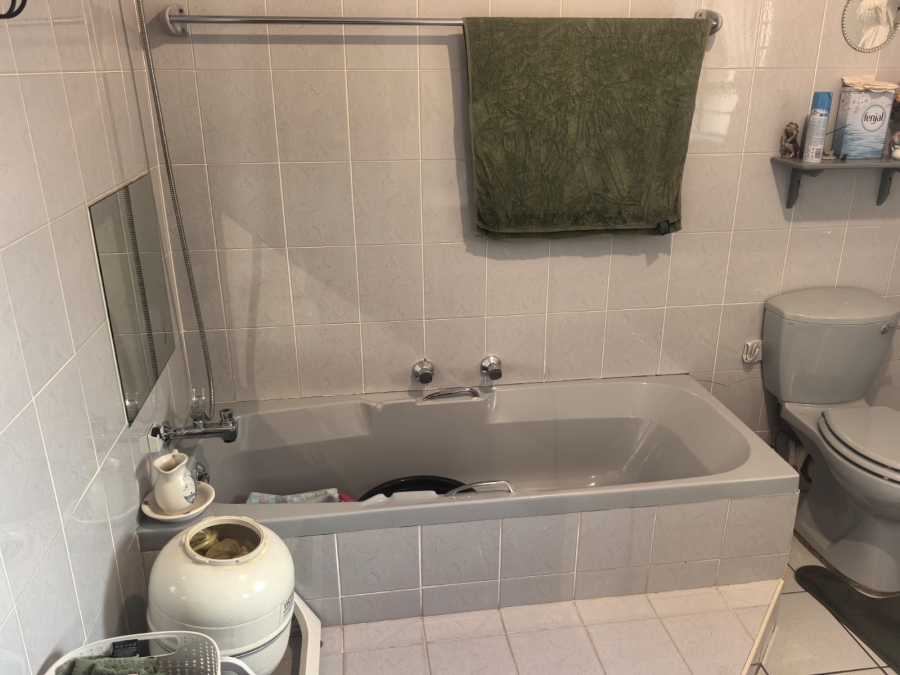 3 Bedroom Property for Sale in Bergbron Gauteng