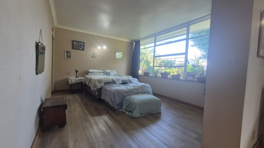 5 Bedroom Property for Sale in Monument Gauteng