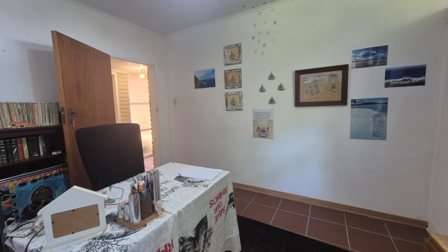 5 Bedroom Property for Sale in Monument Gauteng