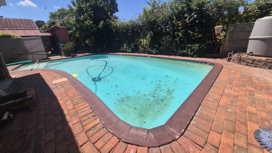4 Bedroom Property for Sale in Dan Pienaarville Gauteng