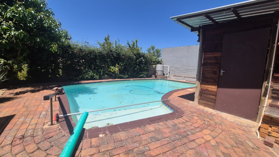 4 Bedroom Property for Sale in Dan Pienaarville Gauteng