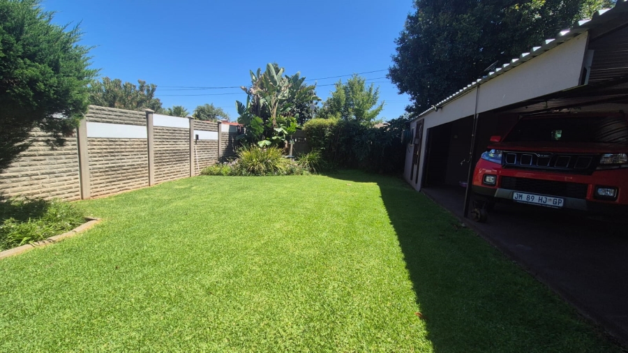 4 Bedroom Property for Sale in Dan Pienaarville Gauteng