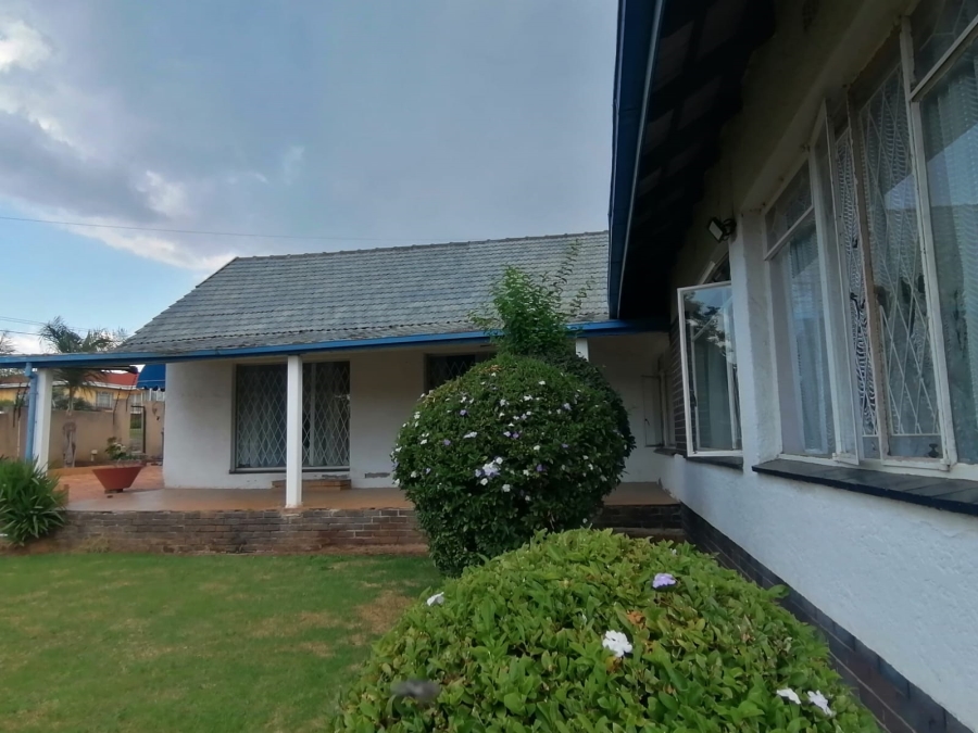 3 Bedroom Property for Sale in Mindalore Gauteng