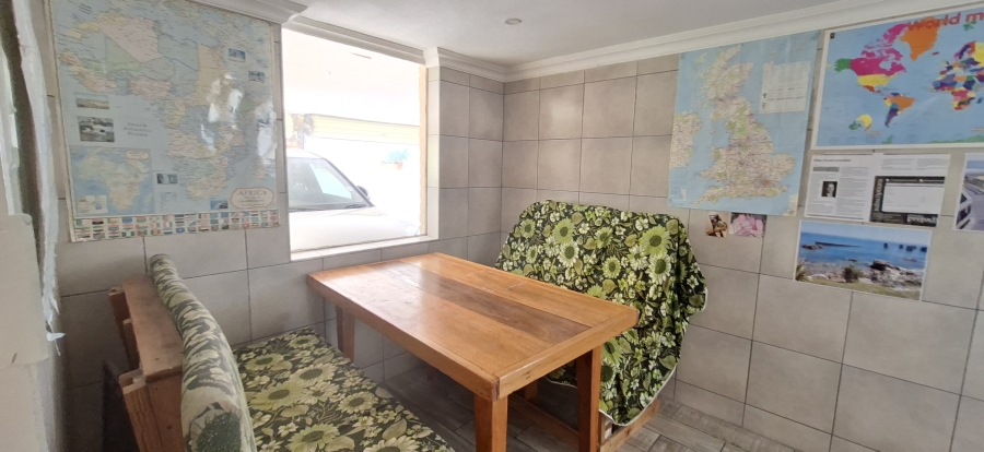 5 Bedroom Property for Sale in Monument Gauteng