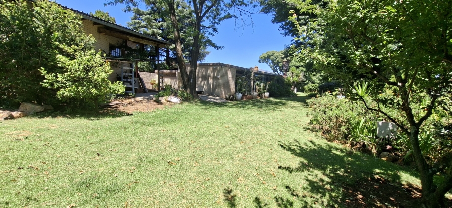 5 Bedroom Property for Sale in Monument Gauteng