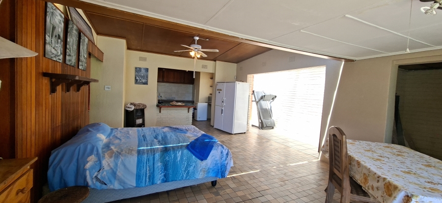 5 Bedroom Property for Sale in Monument Gauteng