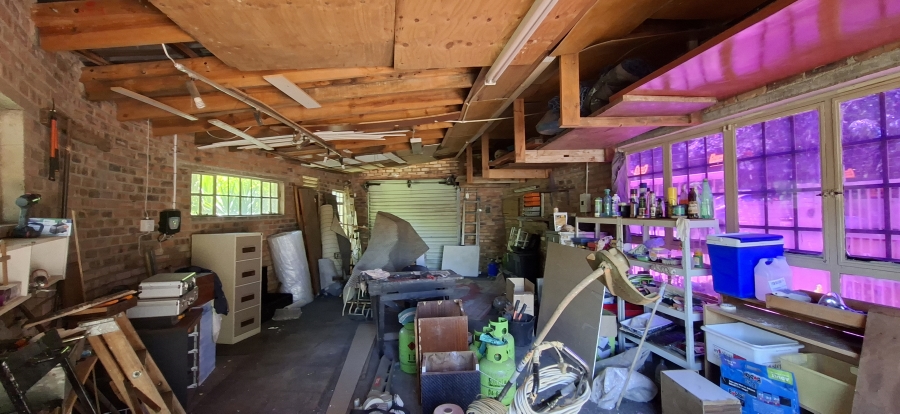 5 Bedroom Property for Sale in Monument Gauteng