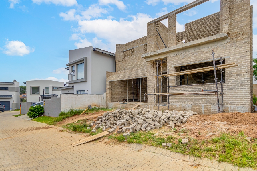 3 Bedroom Property for Sale in Fourways Gauteng