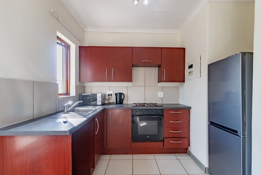 1 Bedroom Property for Sale in Vorna Valley Gauteng