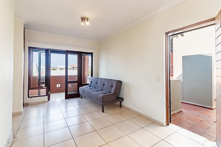 1 Bedroom Property for Sale in Vorna Valley Gauteng