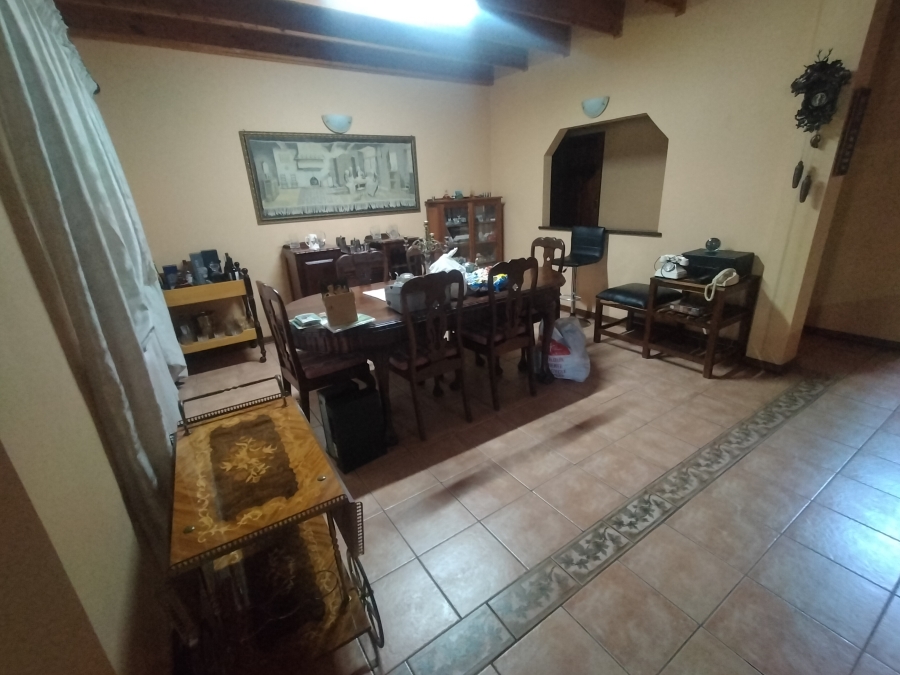 4 Bedroom Property for Sale in Heatherdale AH Gauteng