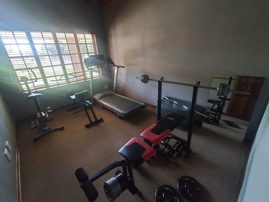 4 Bedroom Property for Sale in Heatherdale AH Gauteng