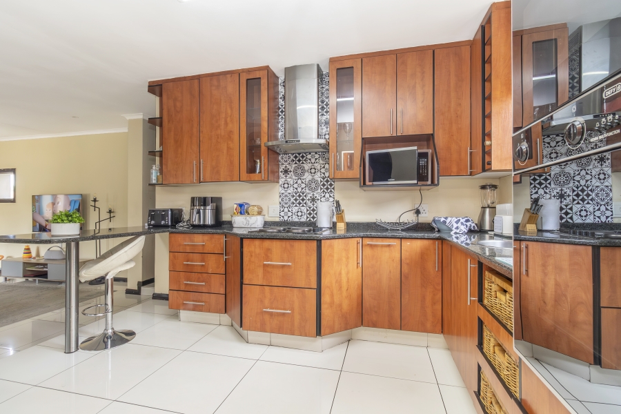 4 Bedroom Property for Sale in North Riding Gauteng