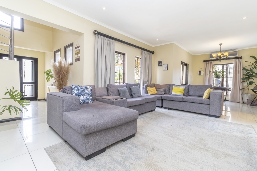 4 Bedroom Property for Sale in North Riding Gauteng