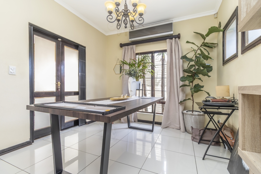 4 Bedroom Property for Sale in North Riding Gauteng