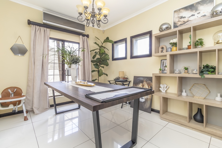 4 Bedroom Property for Sale in North Riding Gauteng