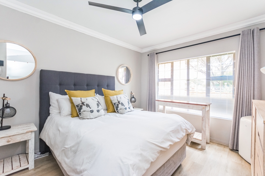 2 Bedroom Property for Sale in Die Hoewes Gauteng