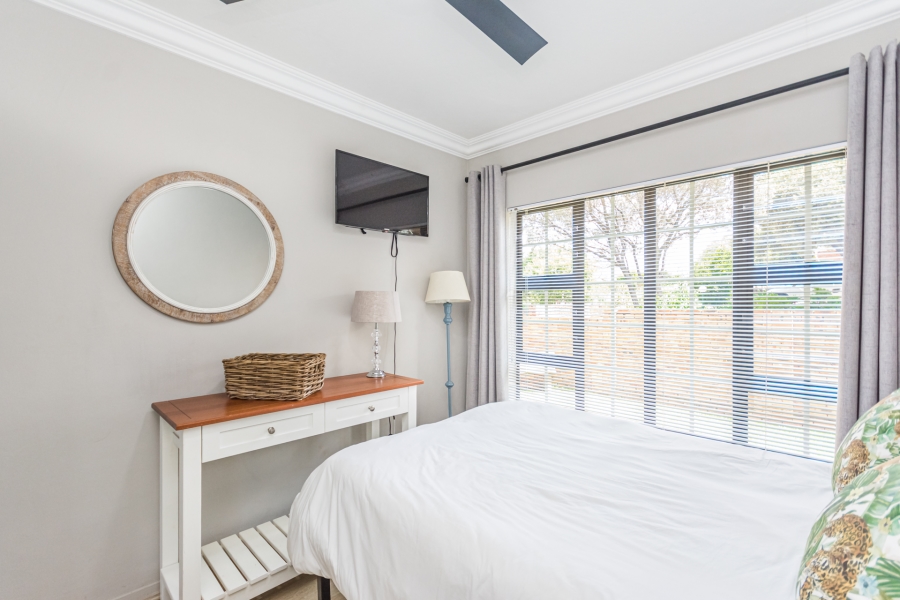 2 Bedroom Property for Sale in Die Hoewes Gauteng