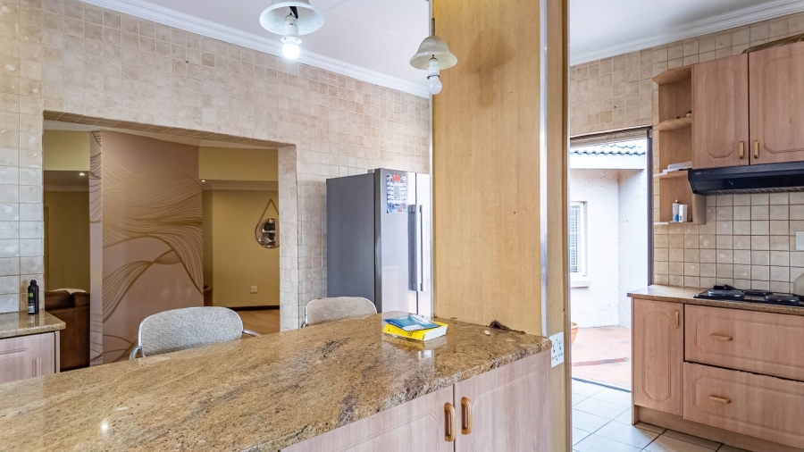 4 Bedroom Property for Sale in Doornpoort Gauteng