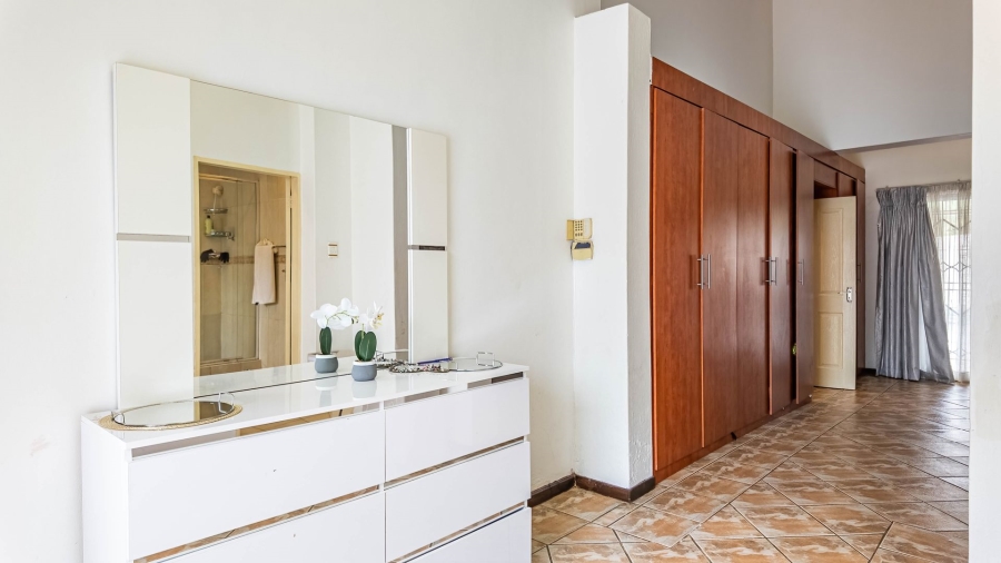 4 Bedroom Property for Sale in Doornpoort Gauteng