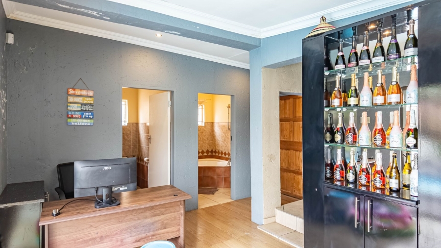 4 Bedroom Property for Sale in Doornpoort Gauteng