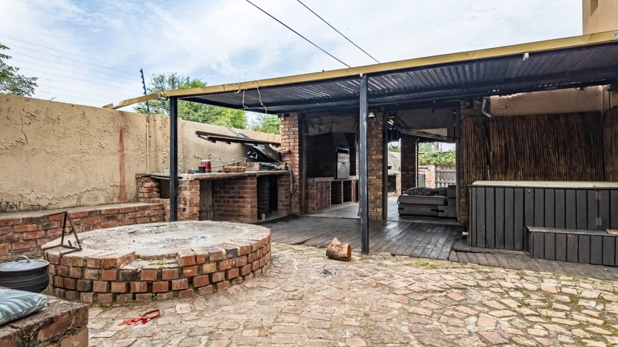 4 Bedroom Property for Sale in Doornpoort Gauteng