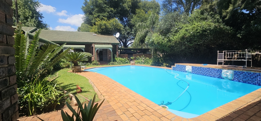 4 Bedroom Property for Sale in Wierda Park Gauteng