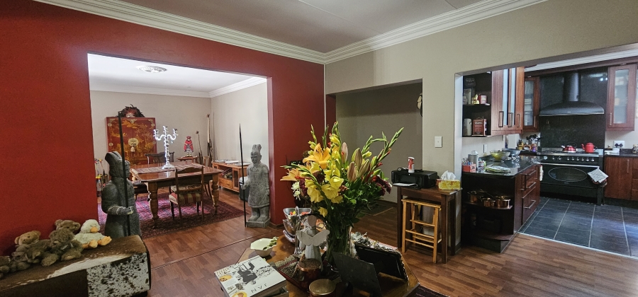 4 Bedroom Property for Sale in Wierda Park Gauteng