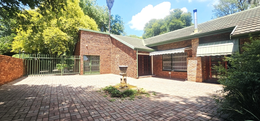 4 Bedroom Property for Sale in Wierda Park Gauteng