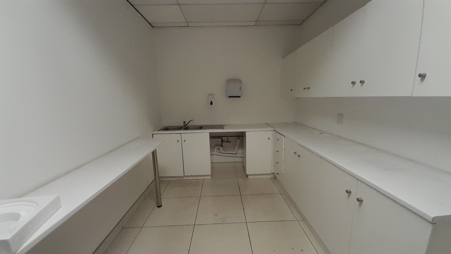 To Let commercial Property for Rent in Vorna Valley Gauteng