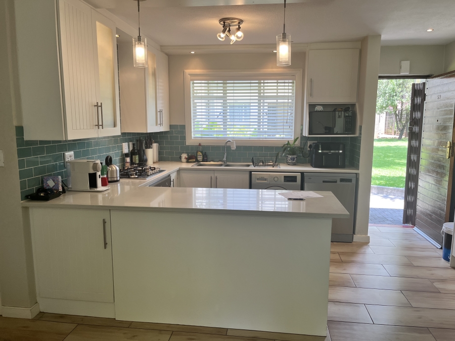 2 Bedroom Property for Sale in Eden Glen Gauteng