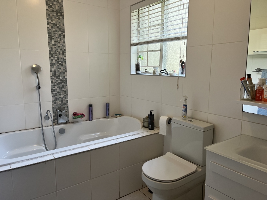 2 Bedroom Property for Sale in Eden Glen Gauteng