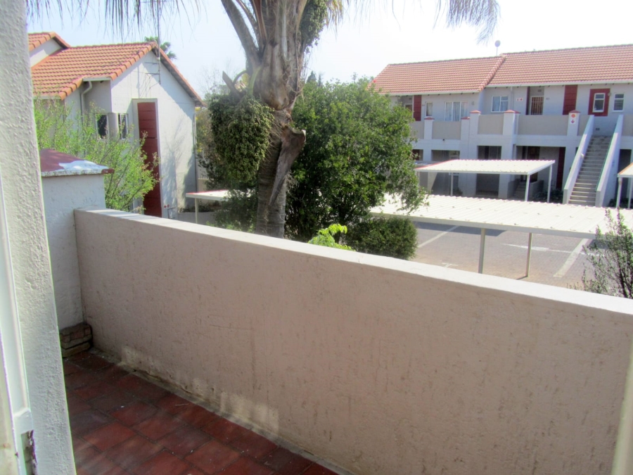 2 Bedroom Property for Sale in Eden Glen Gauteng