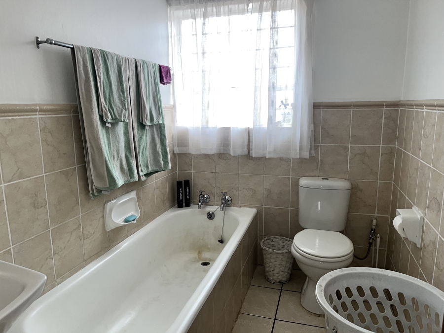 2 Bedroom Property for Sale in Eastleigh Gauteng