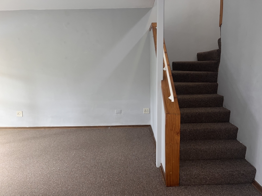 2 Bedroom Property for Sale in Eastleigh Gauteng