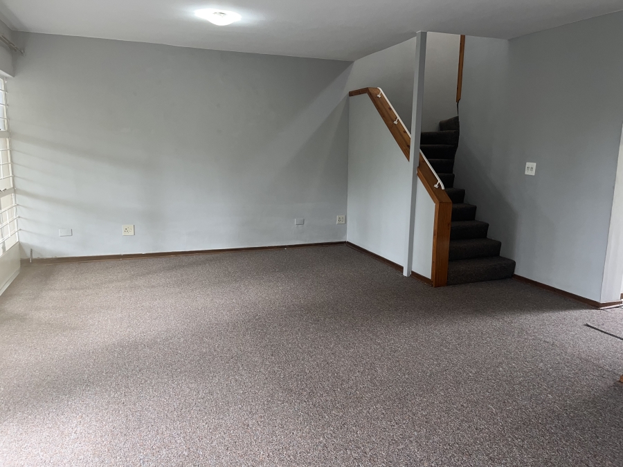 2 Bedroom Property for Sale in Eastleigh Gauteng