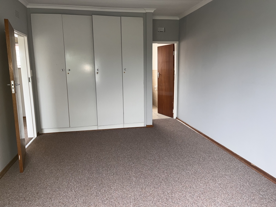 2 Bedroom Property for Sale in Eastleigh Gauteng