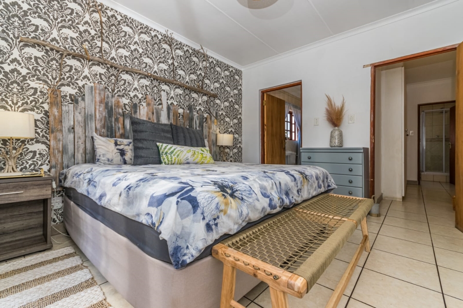 To Let 3 Bedroom Property for Rent in Florida Park Gauteng