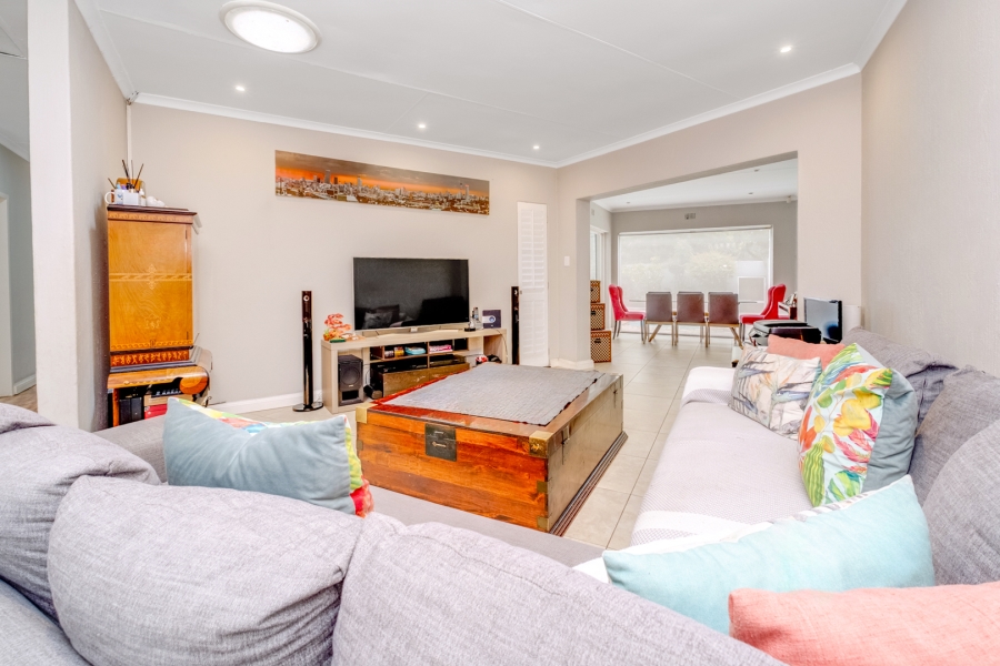 3 Bedroom Property for Sale in Strathavon Gauteng