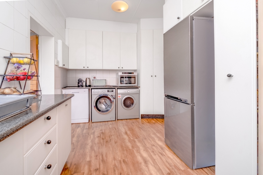 3 Bedroom Property for Sale in Strathavon Gauteng