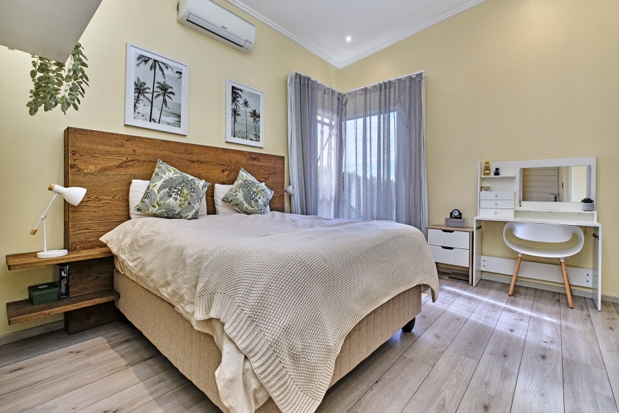 To Let 4 Bedroom Property for Rent in Waterfall Country Village Gauteng