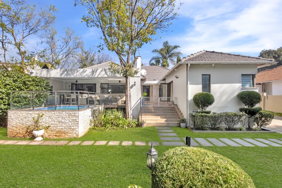 3 Bedroom Property for Sale in Greenside Gauteng