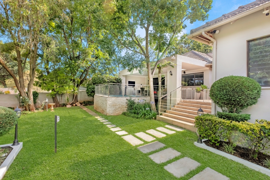 3 Bedroom Property for Sale in Greenside Gauteng