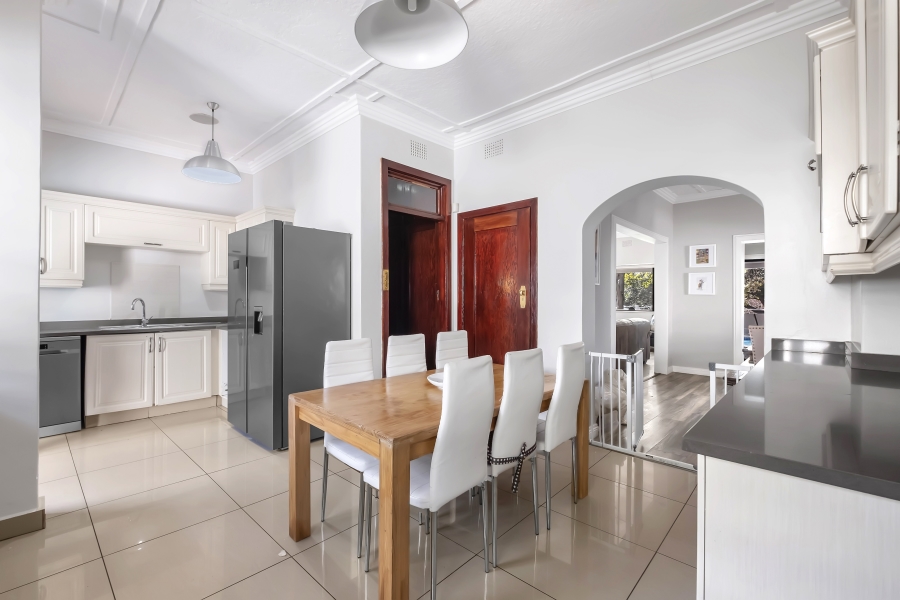 3 Bedroom Property for Sale in Greenside Gauteng