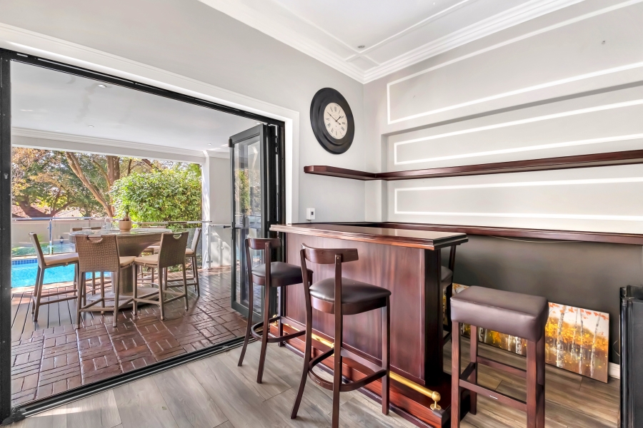 3 Bedroom Property for Sale in Greenside Gauteng