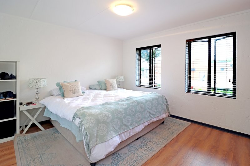 2 Bedroom Property for Sale in Darrenwood Gauteng