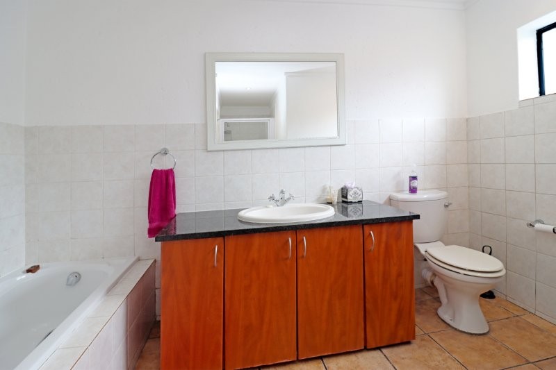 2 Bedroom Property for Sale in Darrenwood Gauteng