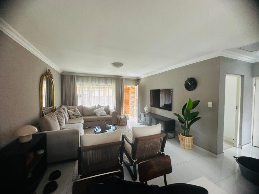 2 Bedroom Property for Sale in Helderwyk Gauteng